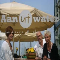 Aan Ut Water
