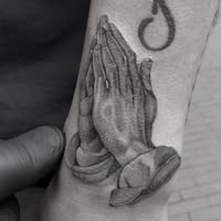 Wise Kid Gallery and Tattoo