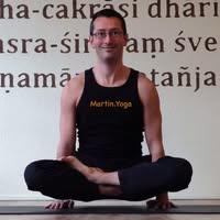 YogaSchool Zeeland Gezond