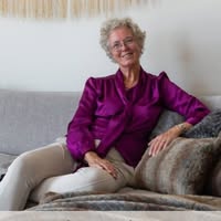 Yvonne van Luyk - Home Sweet Home