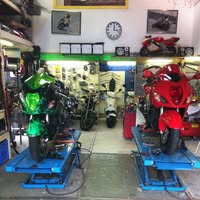 Crocs Motoren