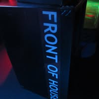 FRONT Of HOUSE licht & geluid/dj