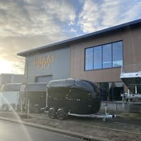 Kraay Aanhangwagens & Caravans, Trailers & Mensport